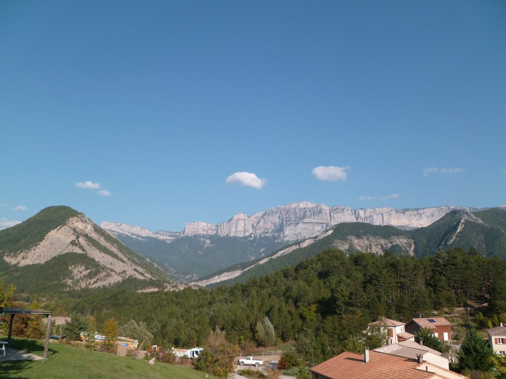 Vvf Sud Vercors Hotel Die Bagian luar foto