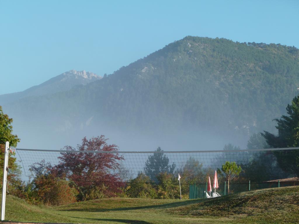 Vvf Sud Vercors Hotel Die Bagian luar foto